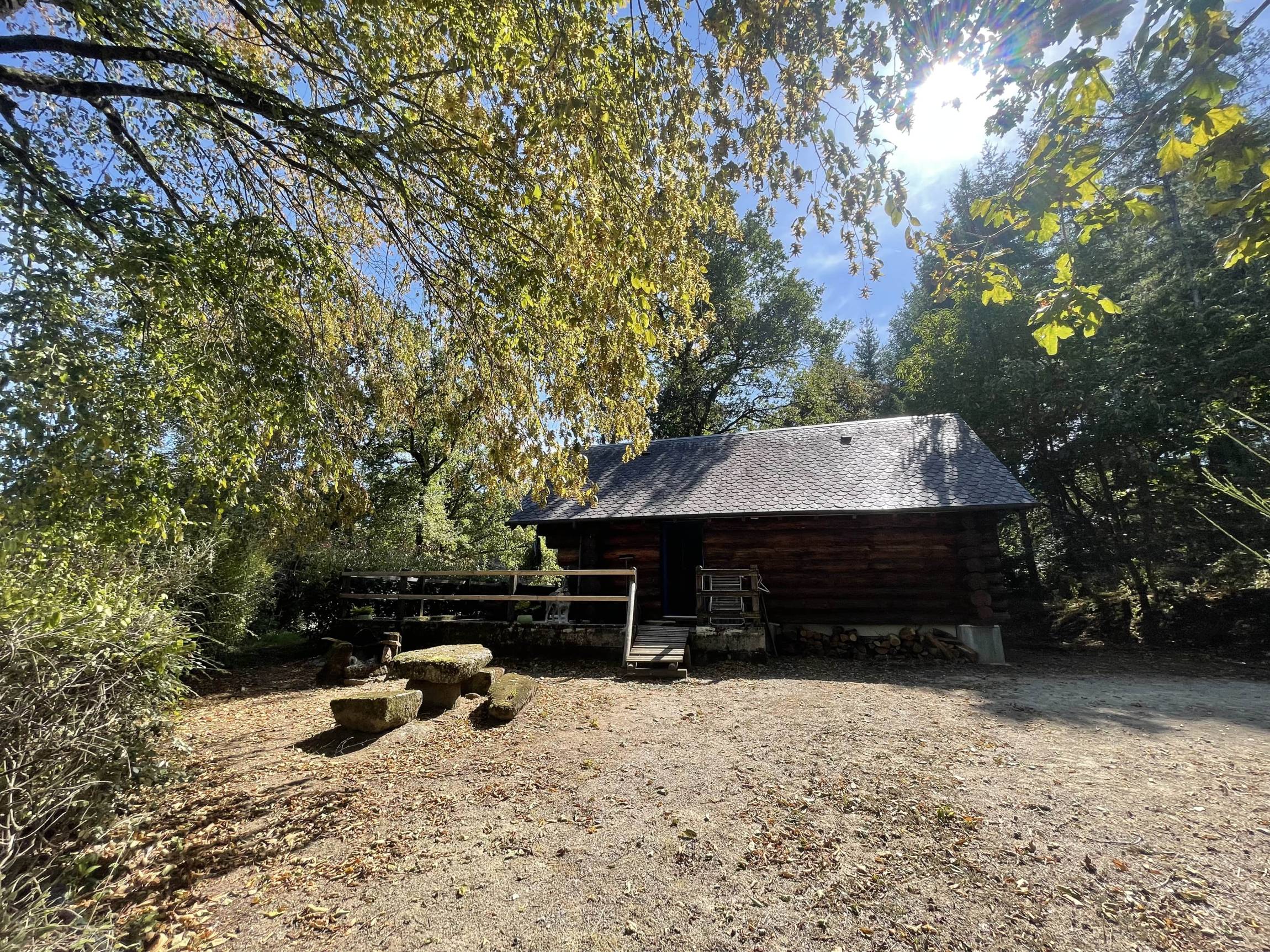 chalet (11)-min (2) chalet (11)-min (2)